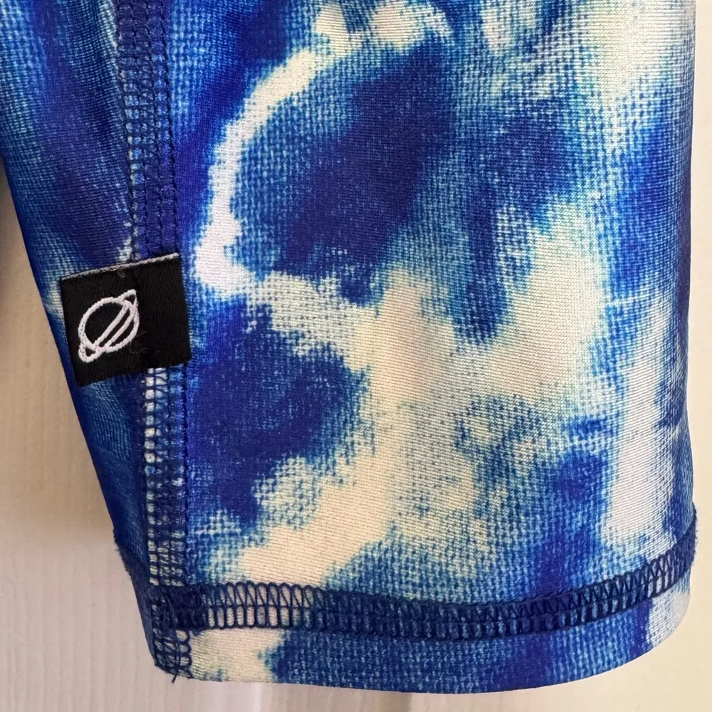 TEREZ Skys The Limit Capri 22” inseam Cloud Blue White Tie Dye Leggings Large